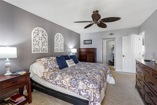 Building Photo - 363 Pinellas Bayway S