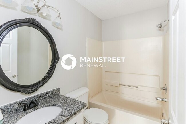 Building Photo - 3 Bedroom Pet-Friendly Home in Memphis, TN with Main Street Renewal