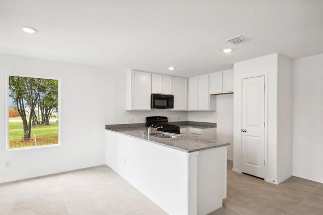 Building Photo - 7725 Skier Dr