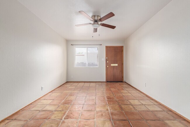 Building Photo - 7153 N 57th Dr