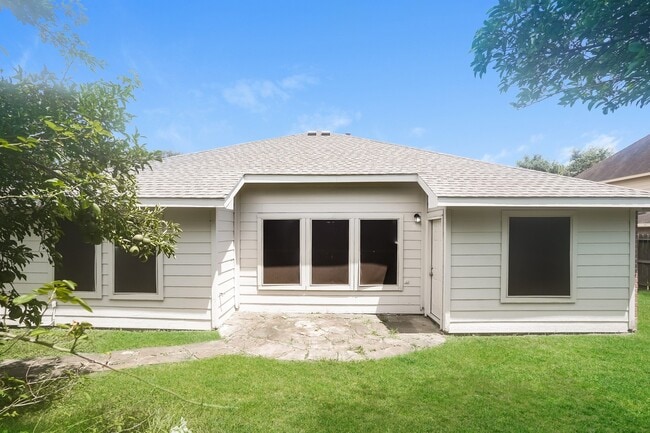 Building Photo - 3802 Parry Ct