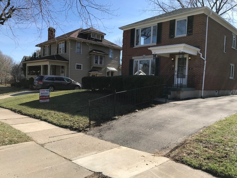Brick exterior. New siding, gutters, fixtures, electric service, and plumbing 2017. - 66 Wiltshire Boulevard