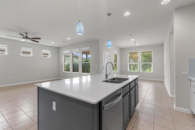 Building Photo - 108 Calhoun Ln