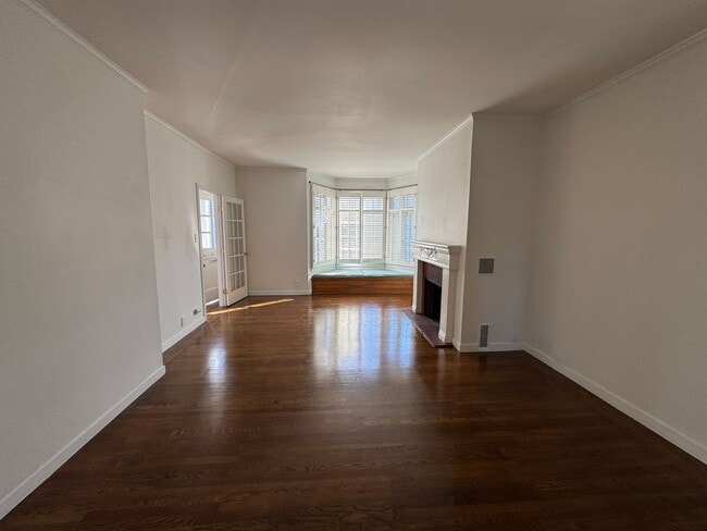 Building Photo - Beautiful Vintage Single-Family Home in San Francisco’s Mid-Richmond District
