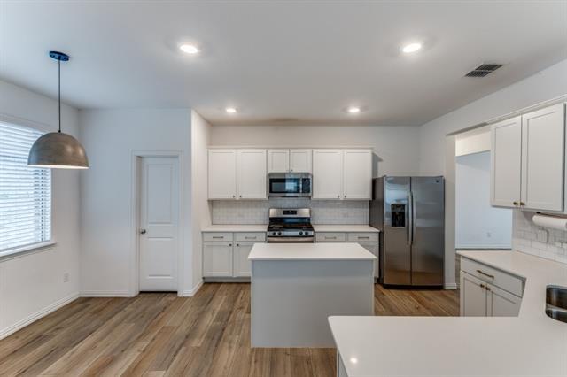 Building Photo - 7936 Lindheimer Ln