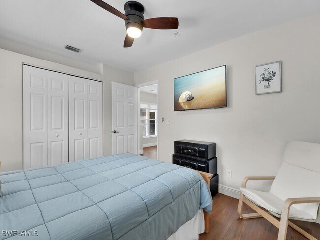 Building Photo - 5045 Cedar Springs Dr