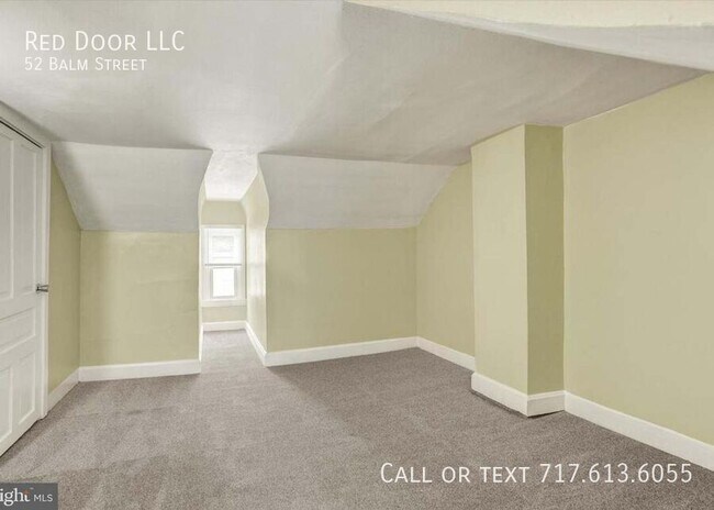 Building Photo - 52 Balm St