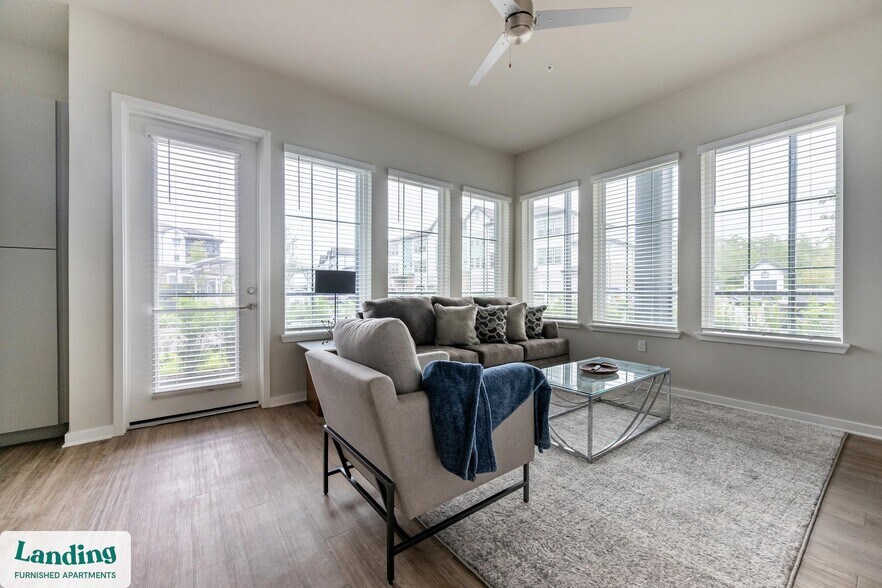 Building Photo - 4902 Cosmos Cir