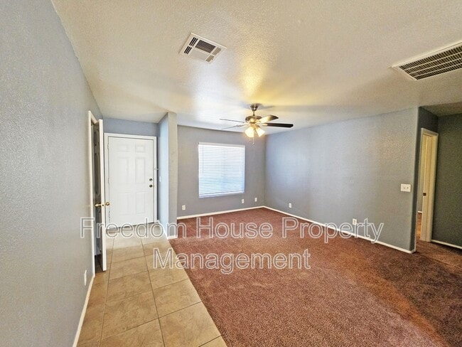 Building Photo - 1444 Star Rd