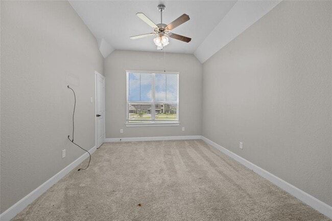 Building Photo - 14014 Phelps Dr