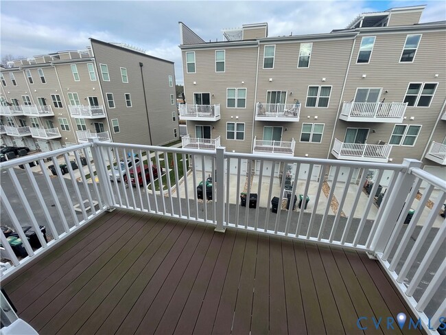 Building Photo - 2630 Lassen Pl