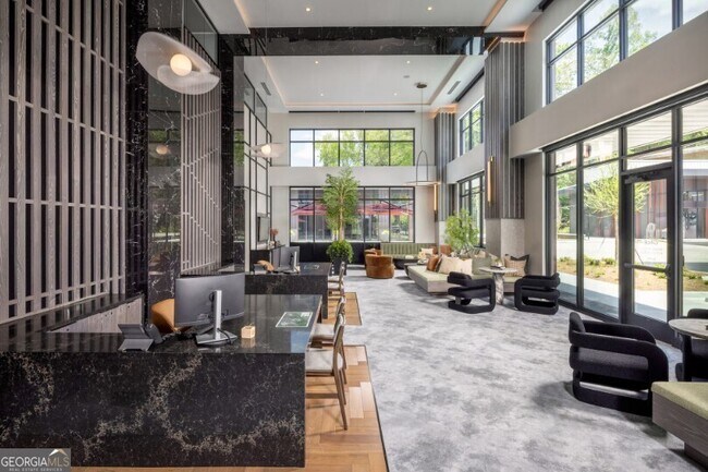 Building Photo - 1400 Lake Hearn Dr NE