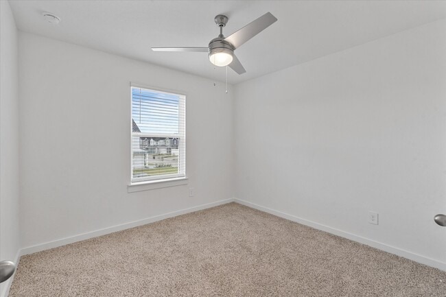 Building Photo - 10116 Penryn Frst Trl