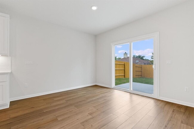 Building Photo - 7916 Andravida Dr