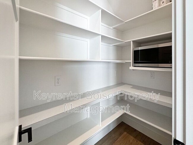 Building Photo - 2985 W Hidden Springs Dr