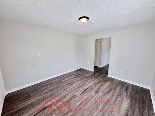 Building Photo - 1199 Tunstall St