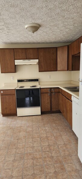 Building Photo - 226 Allison Ave