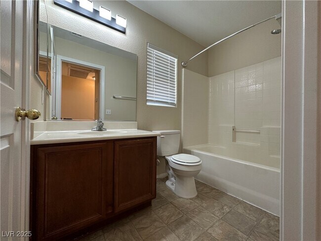 Building Photo - 4777 Arroyo Seco Dr