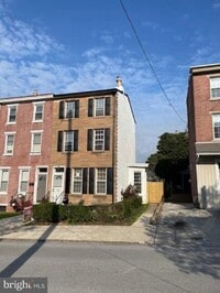 Building Photo - 323 W Gay St