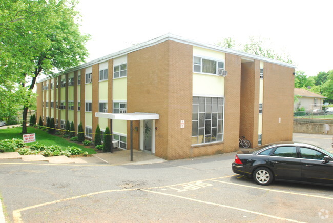Building Photo - 420 S 9th Ave