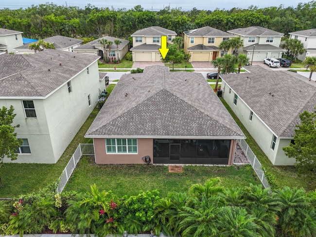 Building Photo - 1277 NW Leonardo Cir