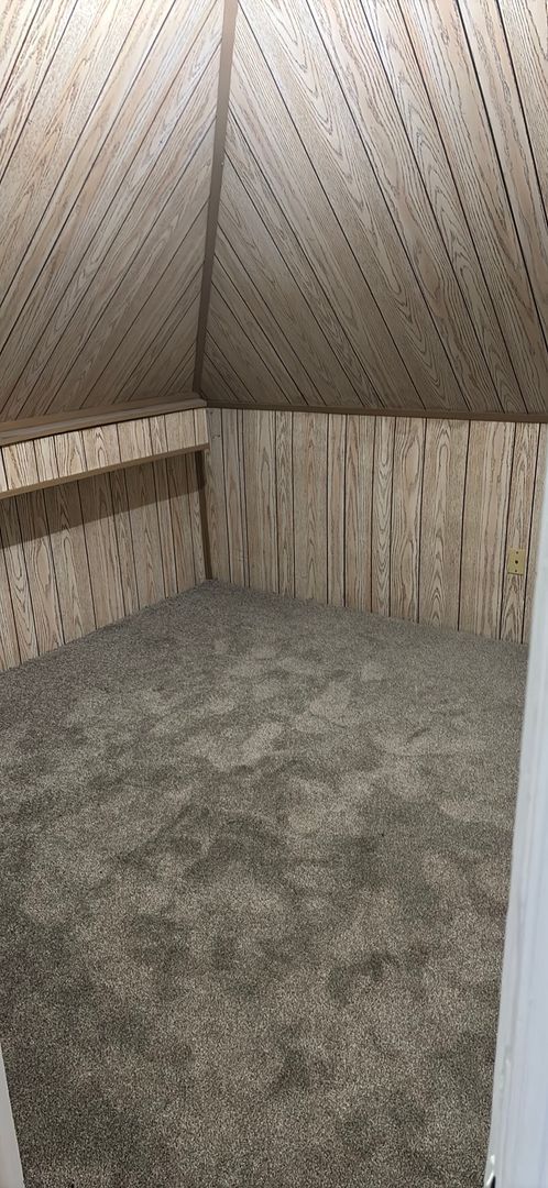 Building Photo - Charming 2 Bedroom 1 Bath Home for Rent/ Rent Reduced