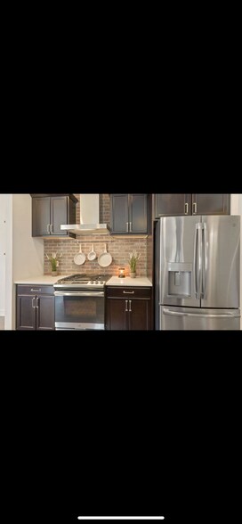 Building Photo - 11449 S Abbey Mill Dr