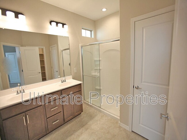 Building Photo - 32320 N 122nd Ln