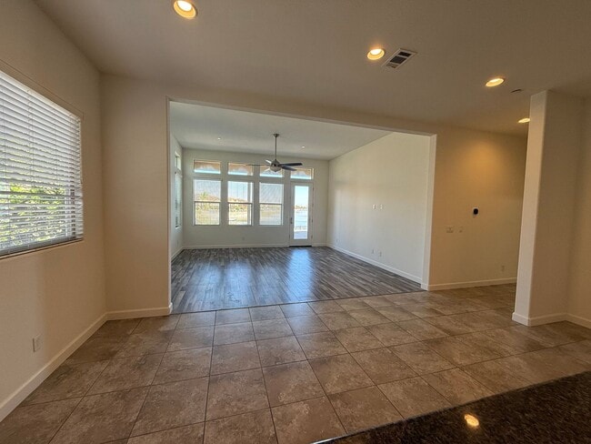 Building Photo - Lake front single story home in gated community!