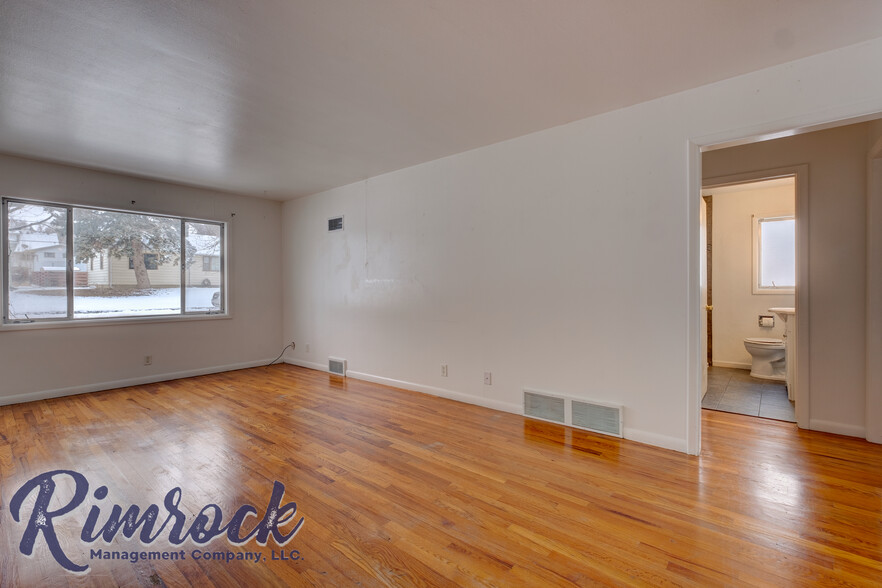 Building Photo - 1810 Hyview Dr.