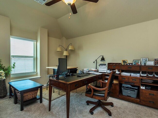 Building Photo - 3205 Cotton Blossom Way