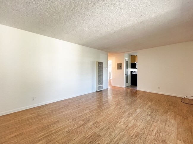 Building Photo - 1107 Vallejo St