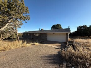 Building Photo - Horse Property in the East Mountains