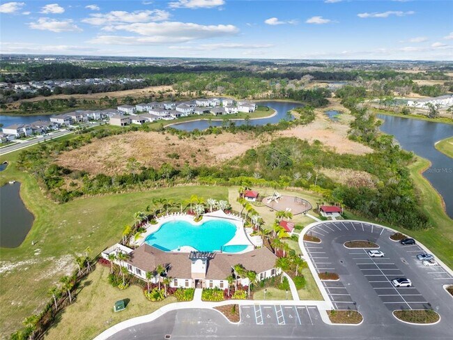 Building Photo - 33405 Hamilton Hl Ln