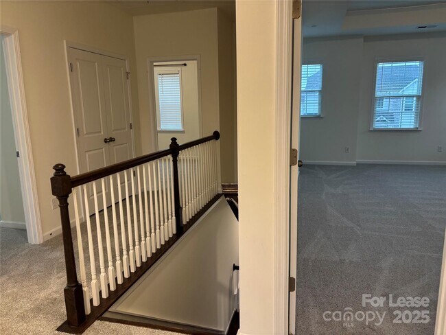 Building Photo - 9600 Finn Back Rd NW