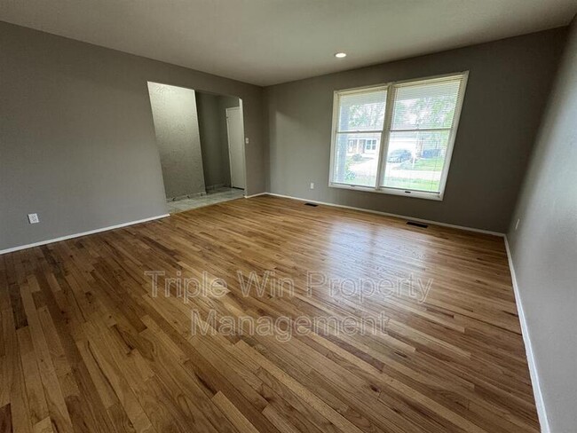 Building Photo - 11282 Ashcroft Ln