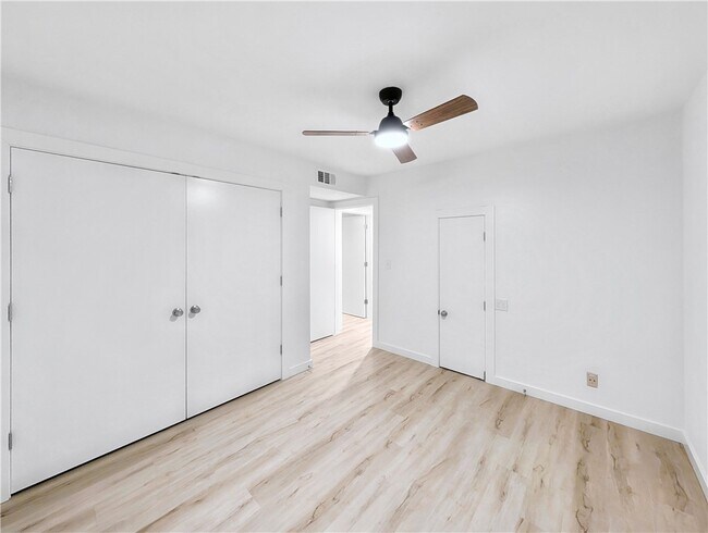 Building Photo - 1 Mellor Ct