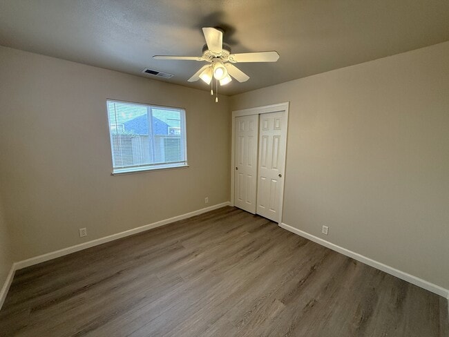 Building Photo - 3058 Helena Way