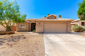 Building Photo - 8375 W Dahlia Dr
