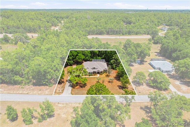 Building Photo - 3759 N Boxelder Way