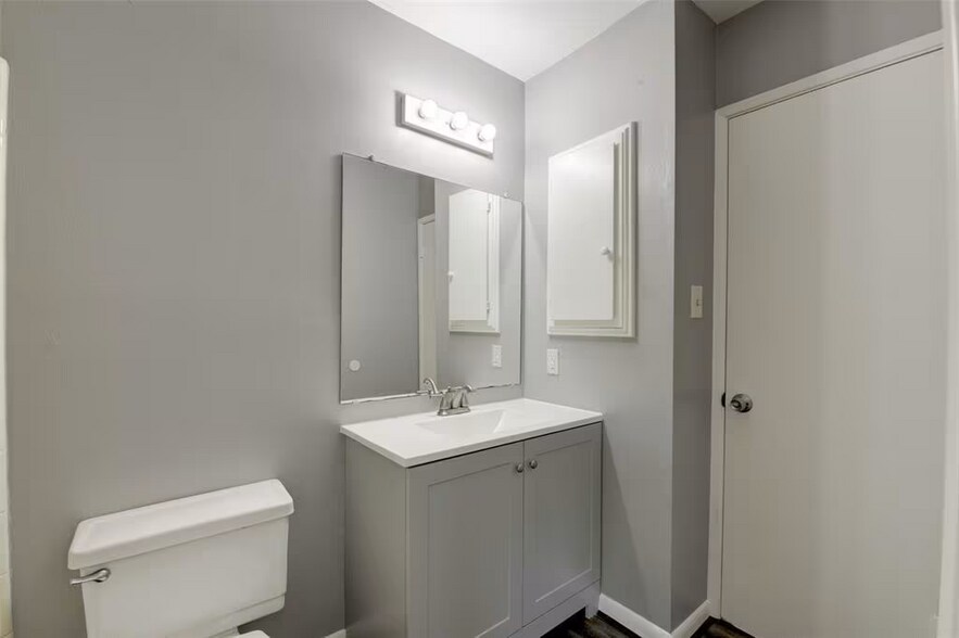 Building Photo - 10107 Sand Pass Ln