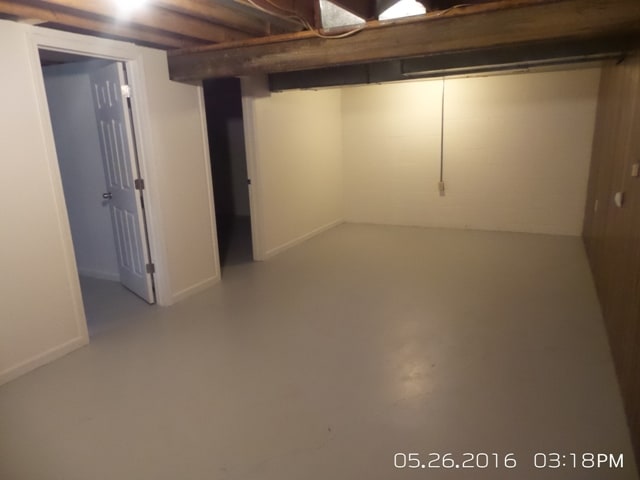 Building Photo - 1215 Elmwood Rd