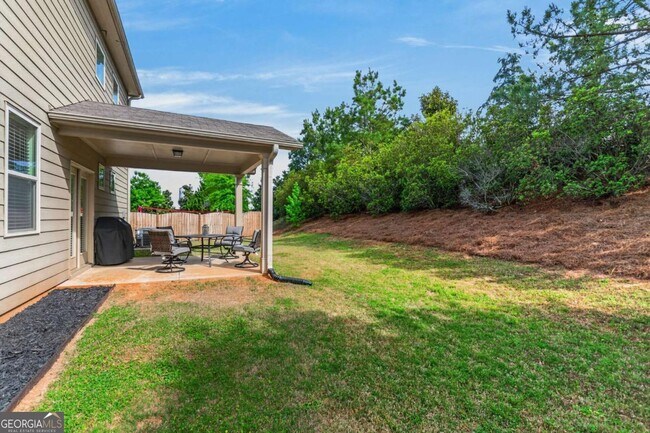 Building Photo - 205 Orchard Trail