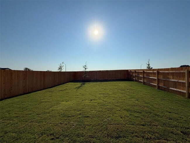 Building Photo - 15109 Welsh Cob Rd