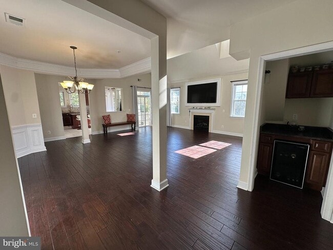 Building Photo - 13846 Greendale Dr