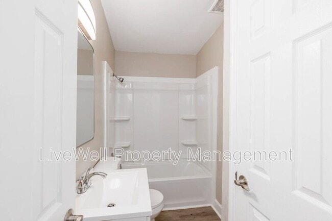 Building Photo - 407 Westfield Dr