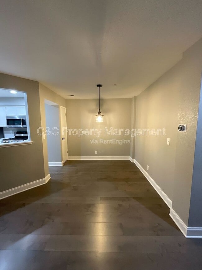 Building Photo - 6221 Barb Werner Ln