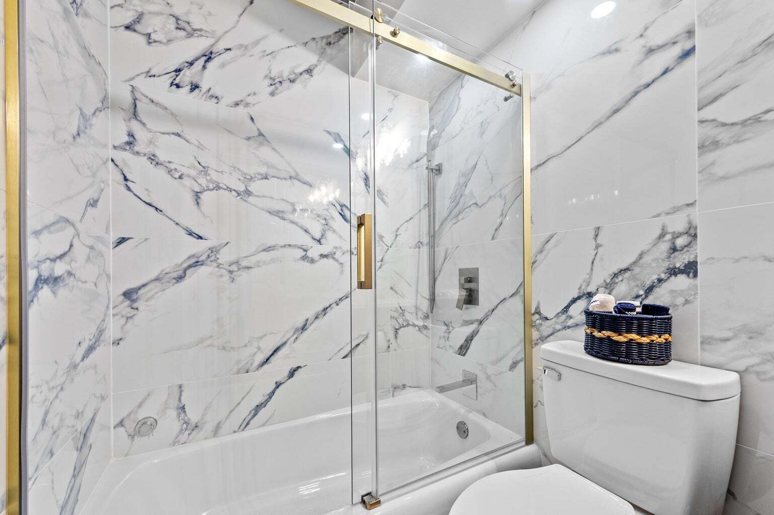 Building Photo - 1200 Hibiscus Ave