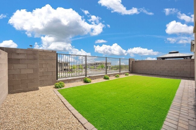 Building Photo - 4bedroom home in Summerlin