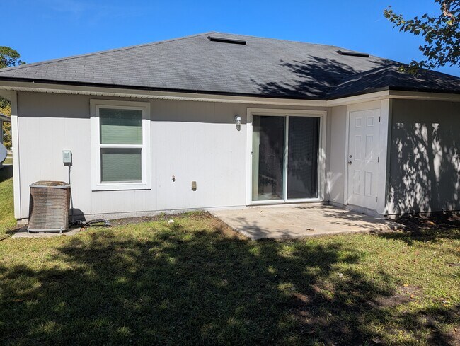 Building Photo - 115 Plantation Point Dr